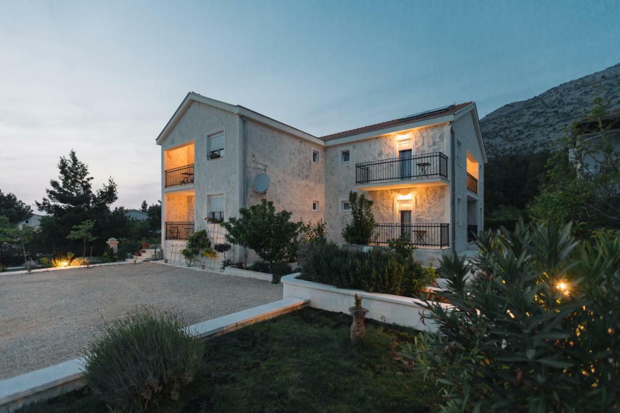 Hedon-Stone Apartment Starigrad Exterior photo