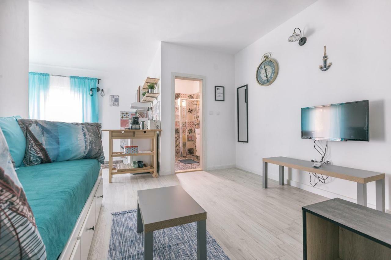 Hedon-Stone Apartment Starigrad Exterior photo